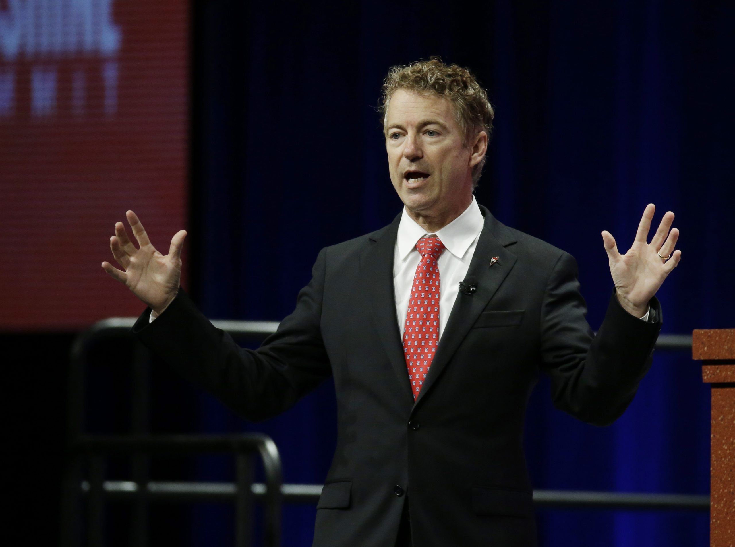 Paul: Paris attacks no reason for Americans to give up privacy