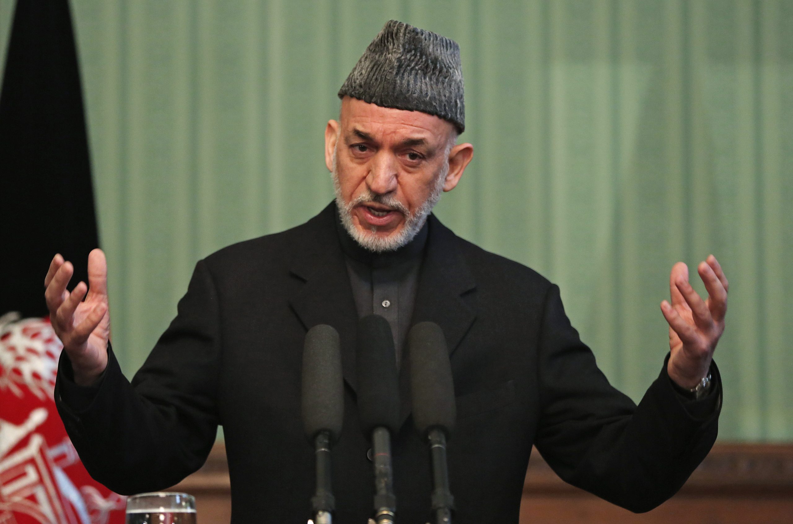 Afghan president rejects pressure over US deal