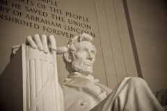 D.C. sets tourism record with 19m visitors in 2012