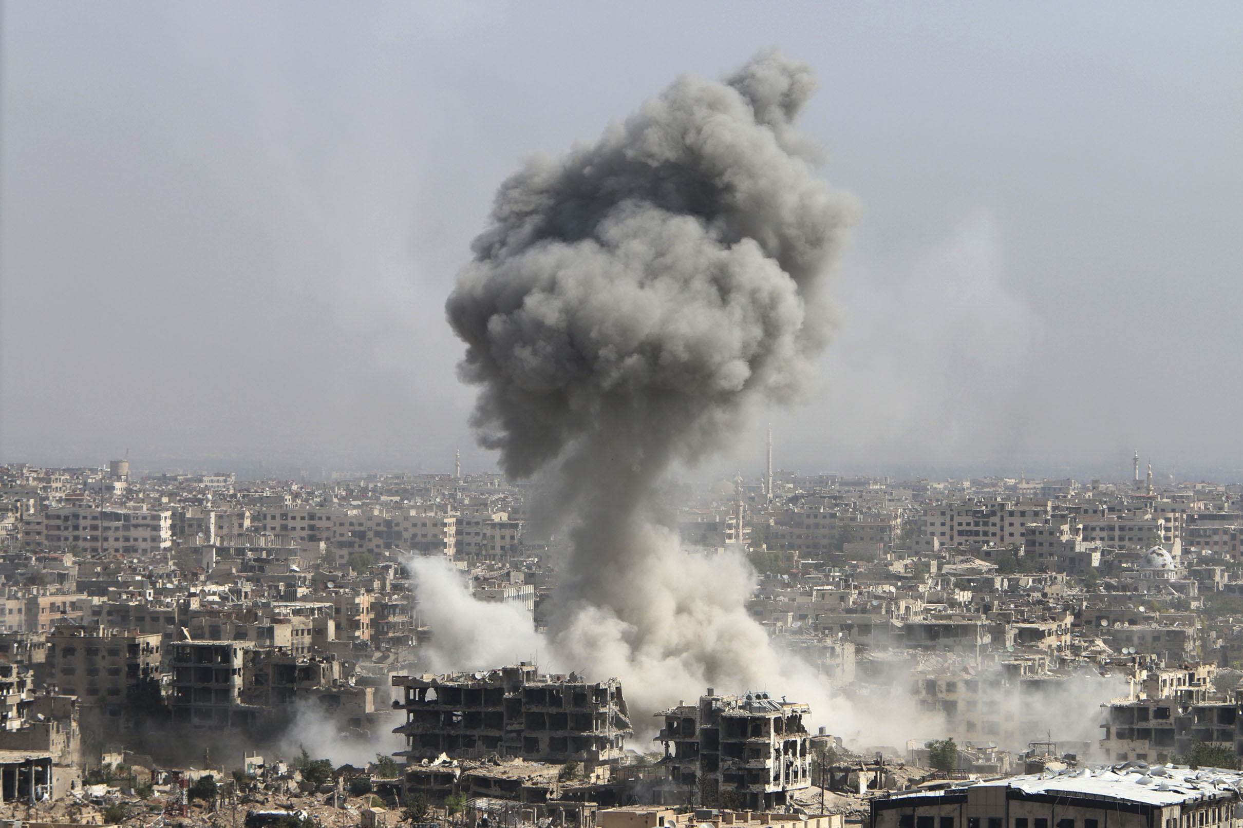Russia to continue Syrian airstrikes during plane crash probe