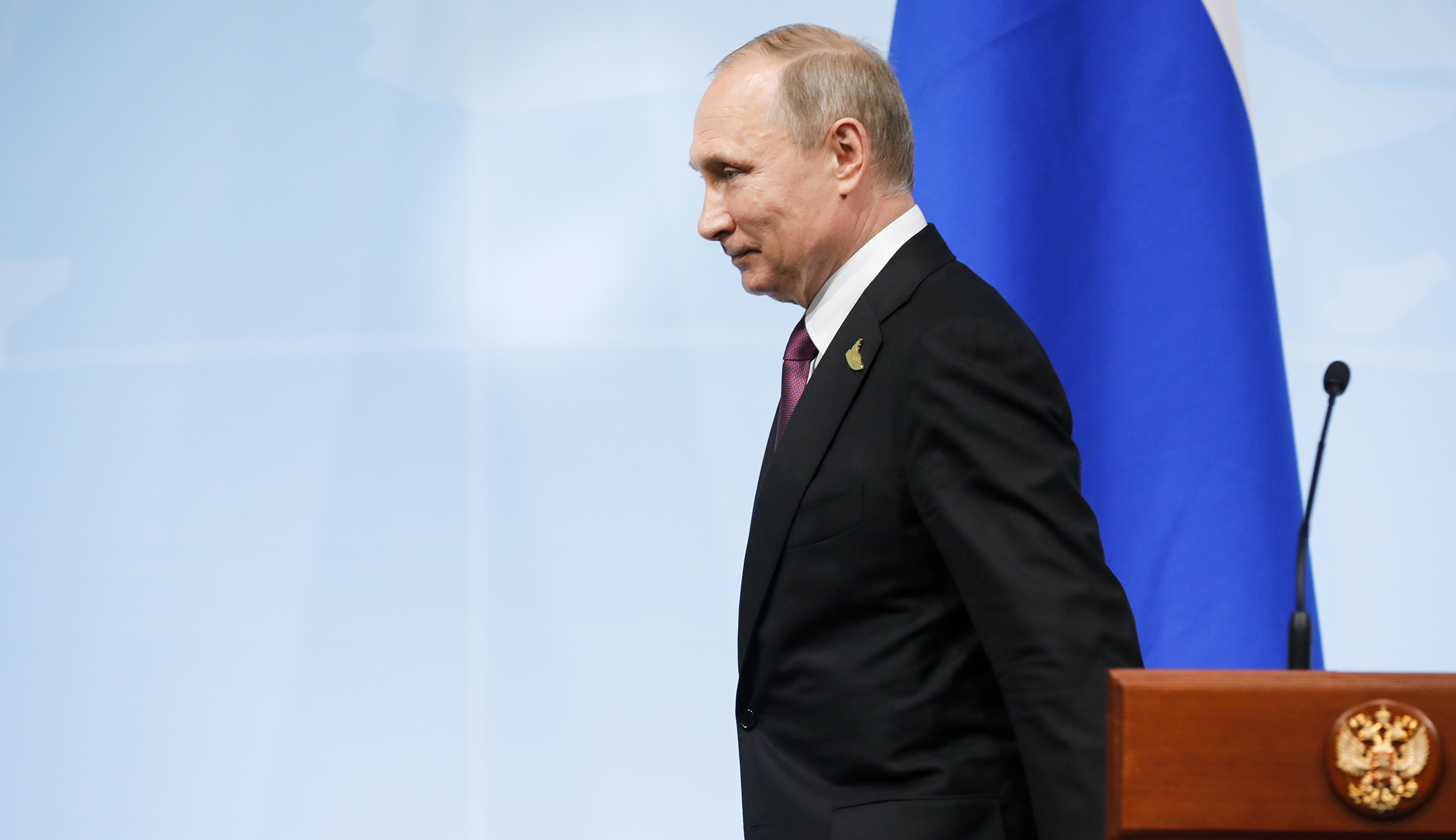 Russia sanctions bill stuck in procedural hell