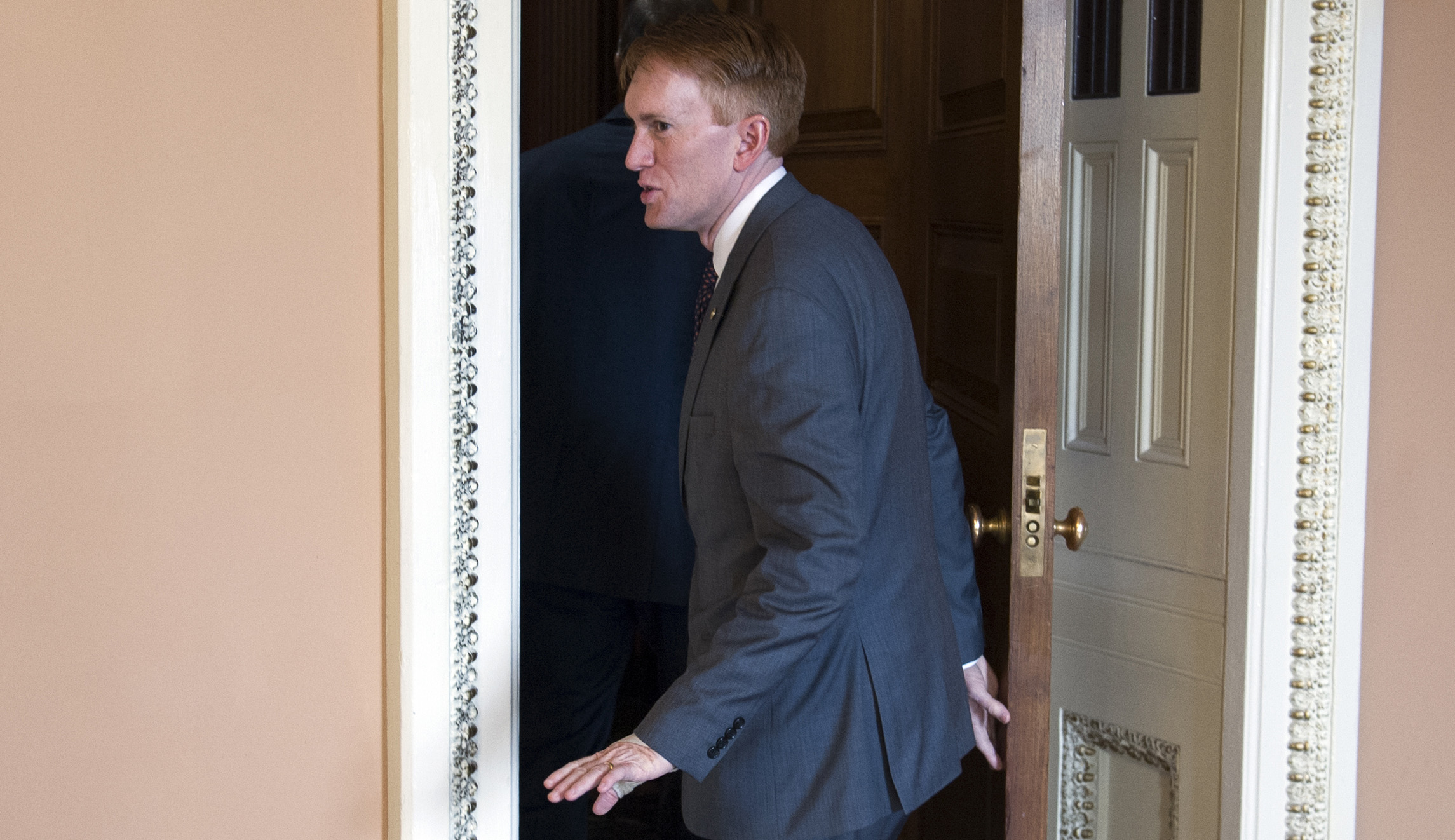 James Lankford: Trump engaged in ‘very inappropriate conversations’ with James Comey