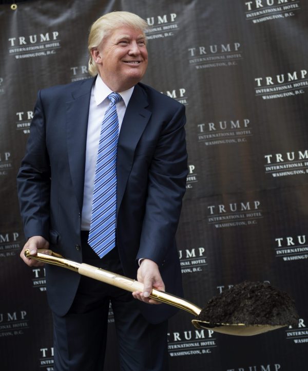 To Save the Party, Pull the Plug on Trump Now