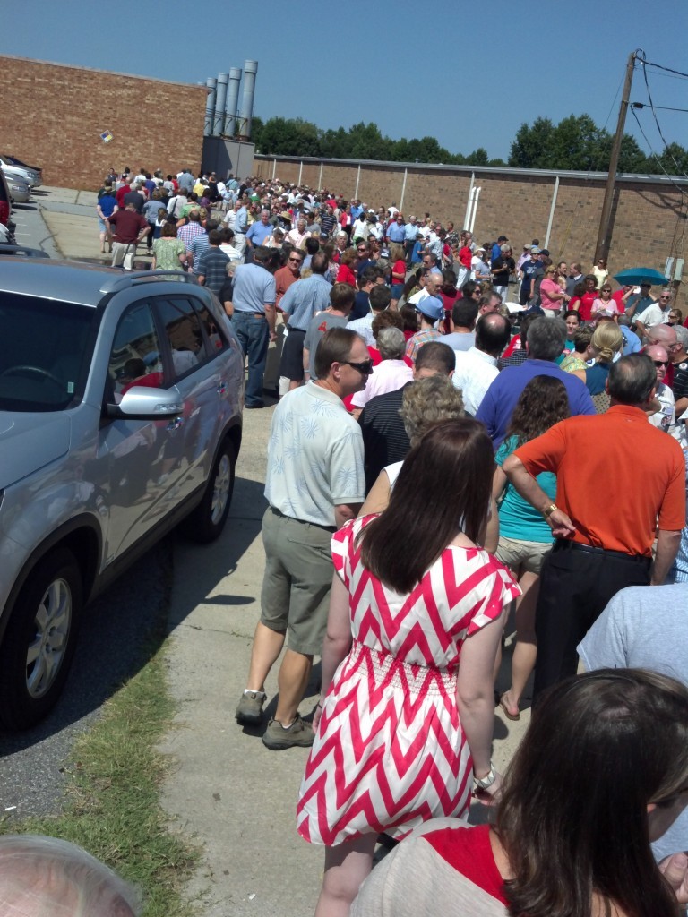 Crowds line up for a Romney-Ryan rally in High Point, NC (Photo courtesy of Legal Insurrection reader 