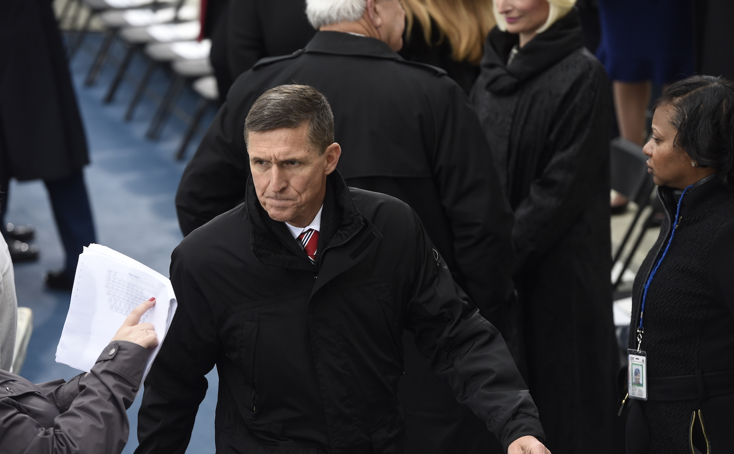 Unknown Flynn leaker to walk as DOJ drops investigation: Report