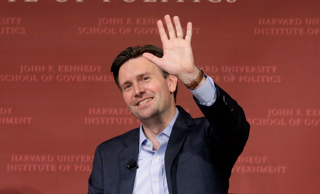 Josh Earnest joins NBC News