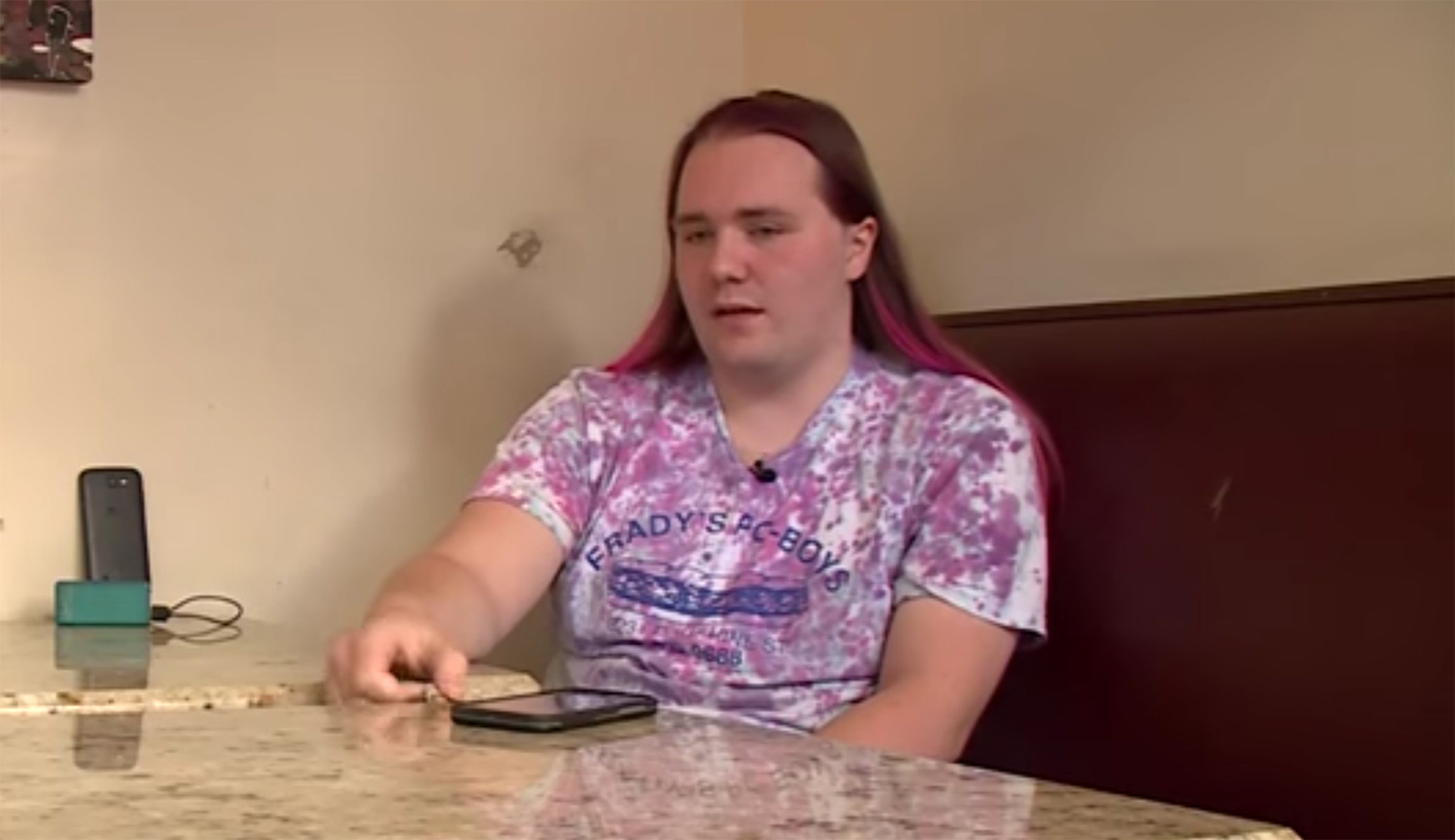 Born a white Florida man, now identifies as a Filipina