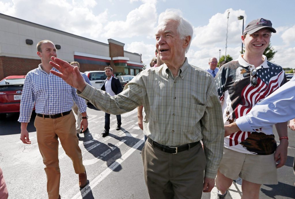 Thad Cochran shifts gears in bid to pull runoff upset against Tea Partier