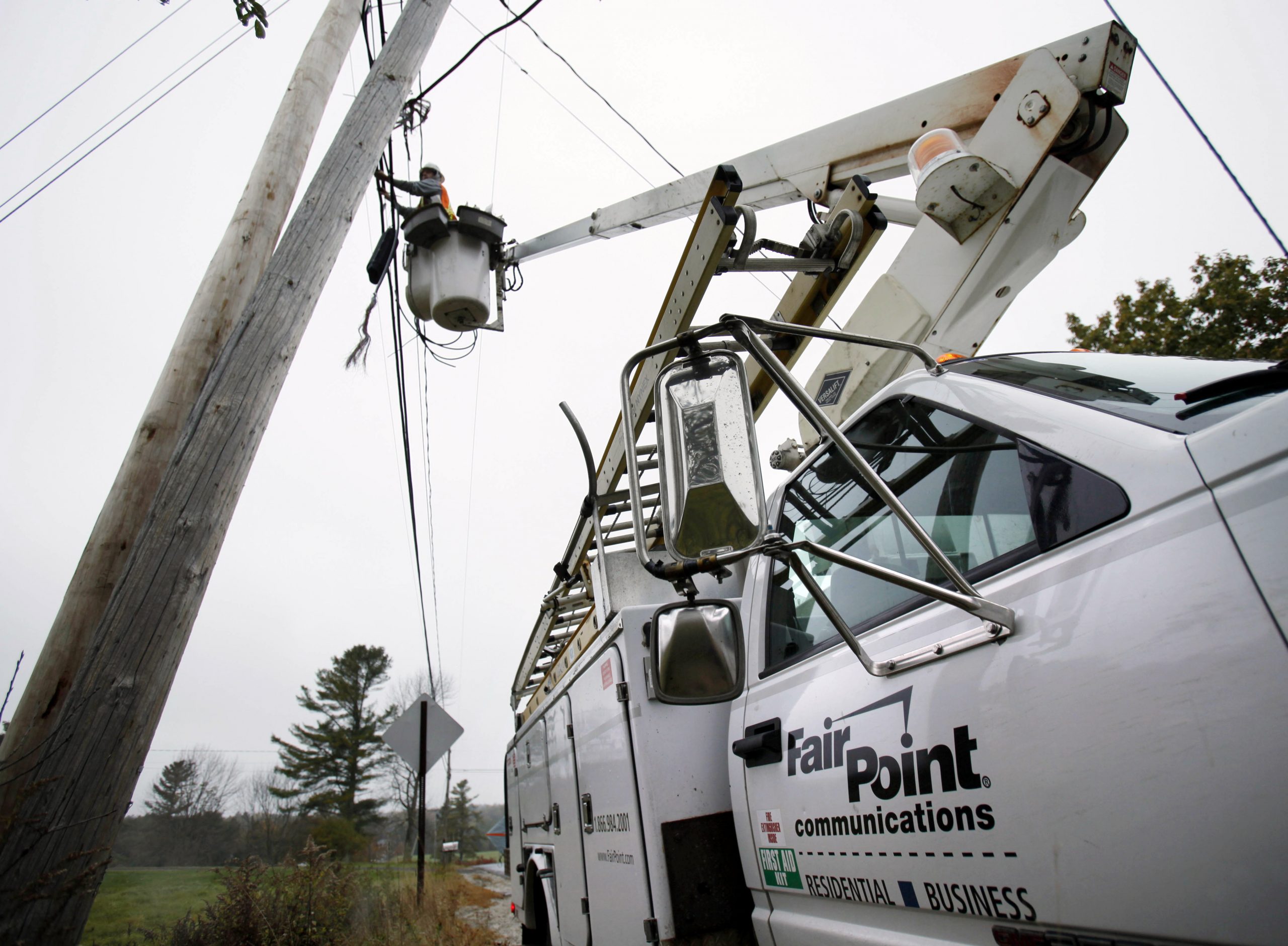 FairPoint declares impasse, unions disagree