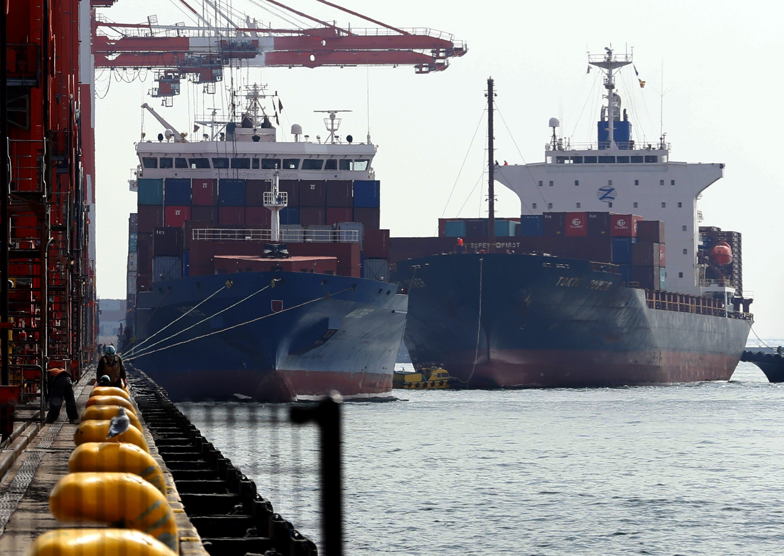 Japan trade deficit hits record $27.4B in January