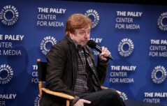 Mark Hamill reads Trump’s Meryl Streep tweets as the Joker