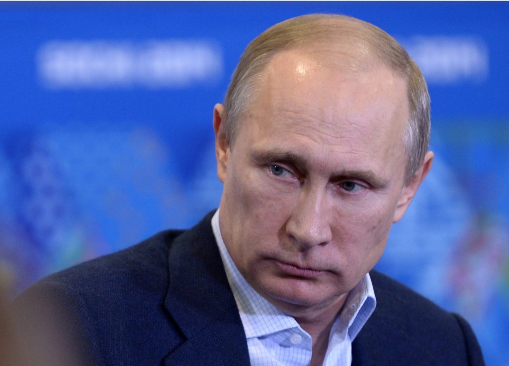 Early Russian struggles in Ukraine raise questions about Putin’s next steps
