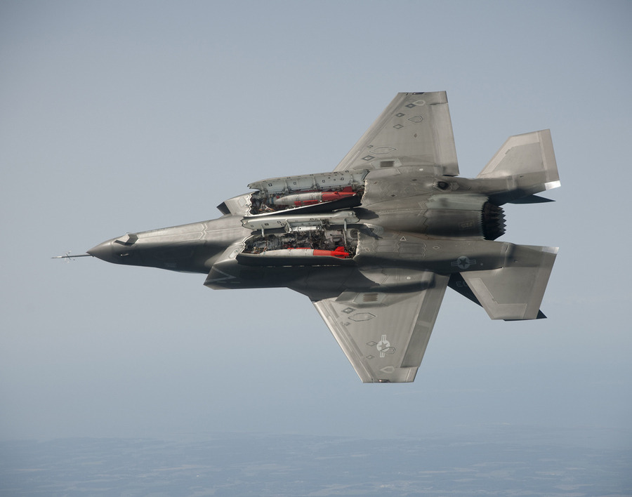 Conservatives should stop defending Pentagon waste and fraud