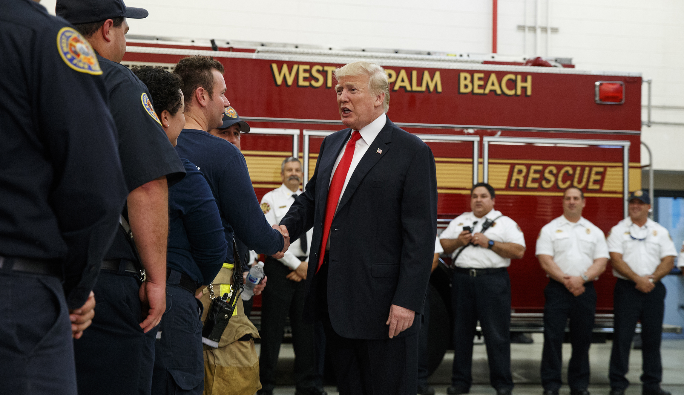 Trump visits first responders in West Palm Beach