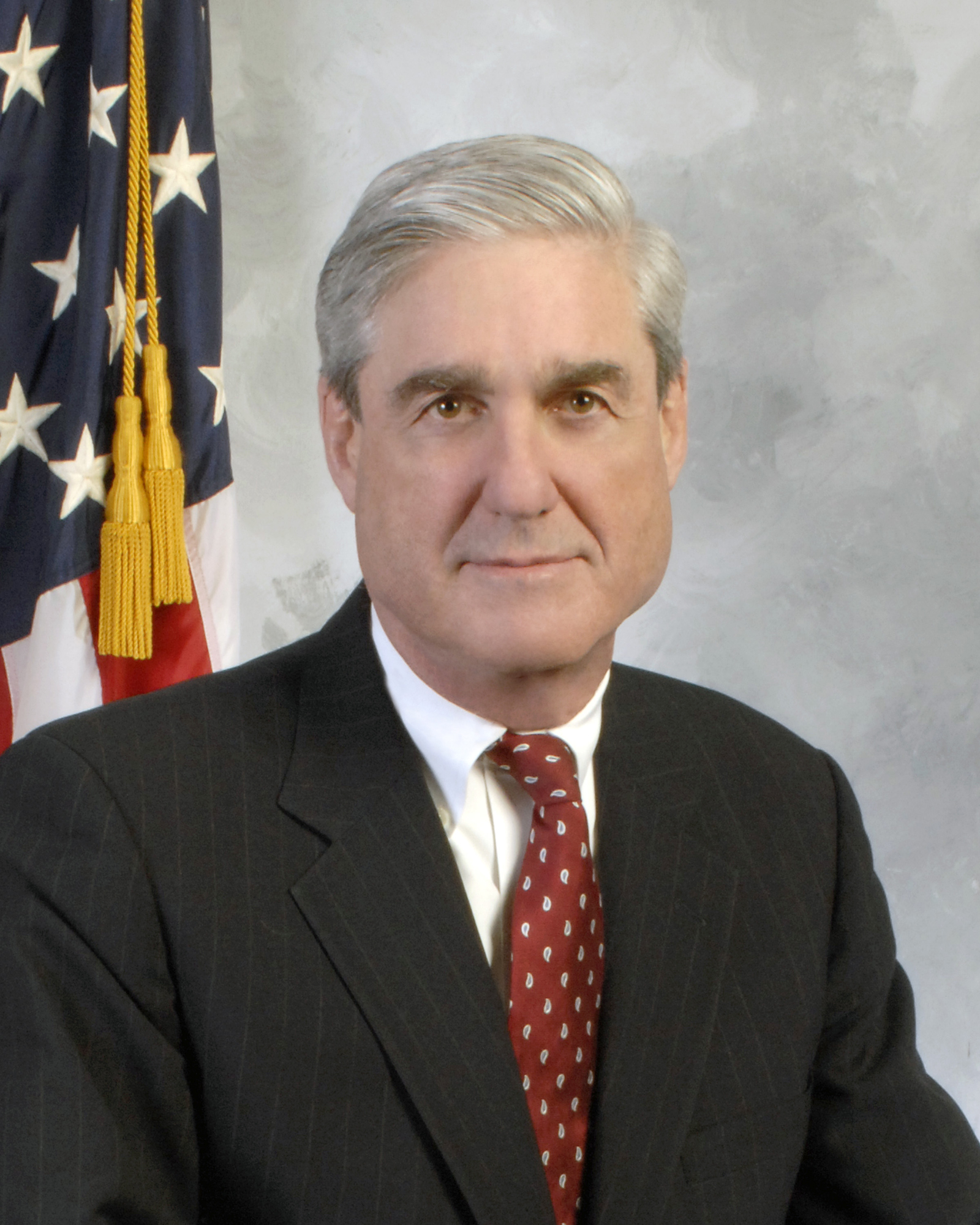 Former FBI Head Mueller to Oversee Russia Probe