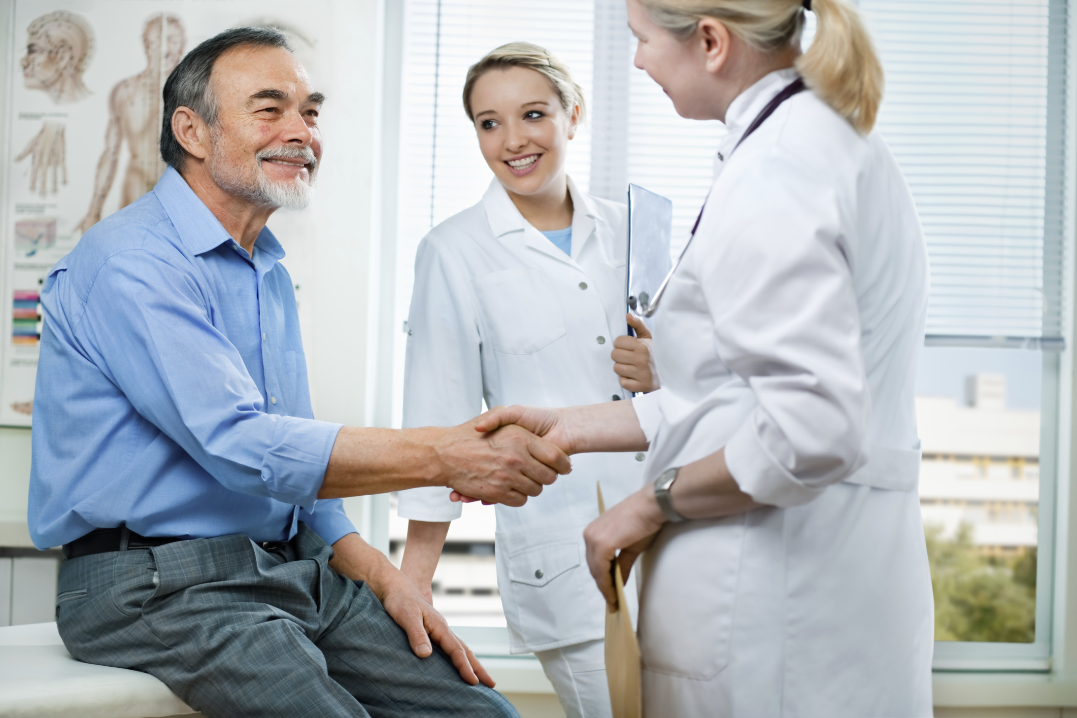 Voters favor eliminating lawmakers’ health care subsidy