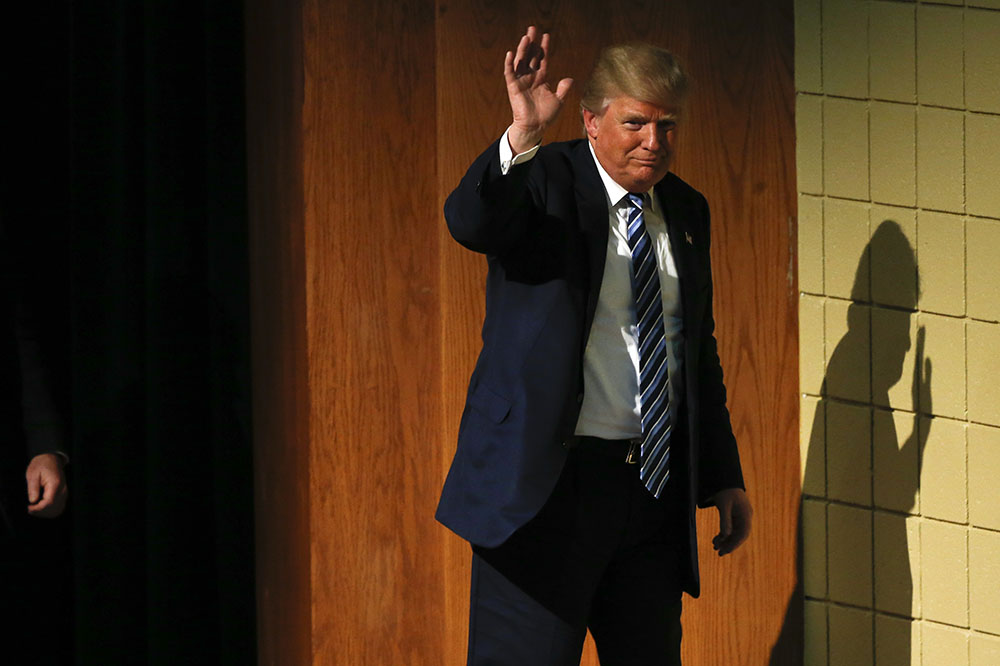 Trump agrees to start $1 billion swear jar