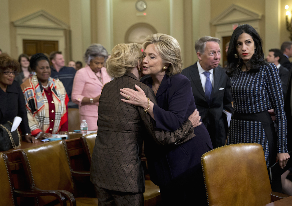 Clinton aides signed forms agreeing classified info is ‘marked or unmarked’