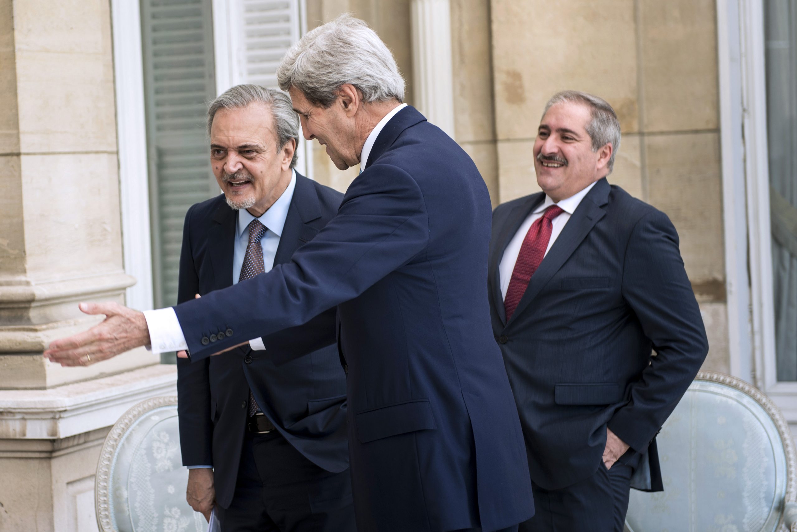 US, Sunni states meet on Mideast insurgent crisis