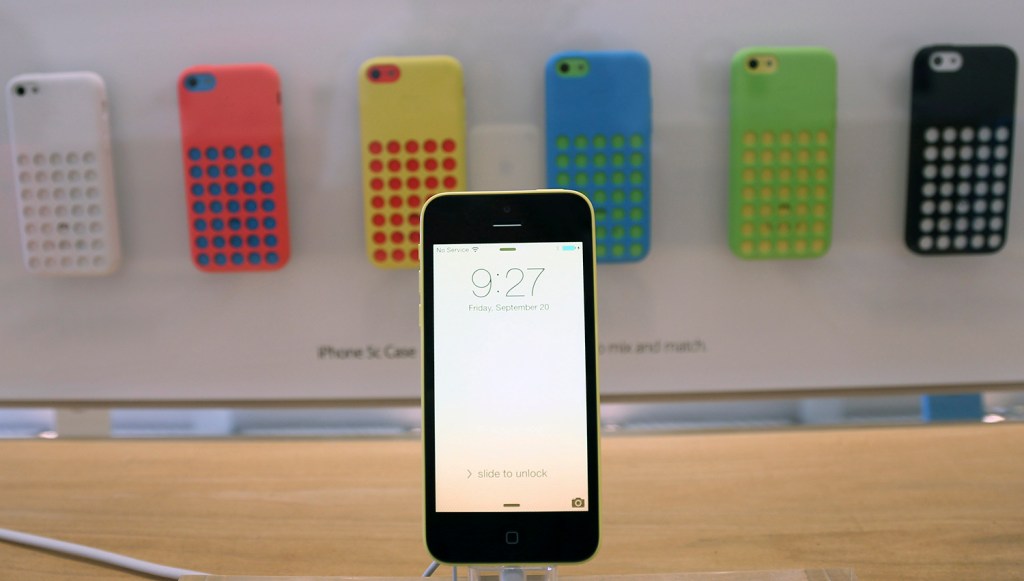 FBI expected to oppose sharing Apple hack