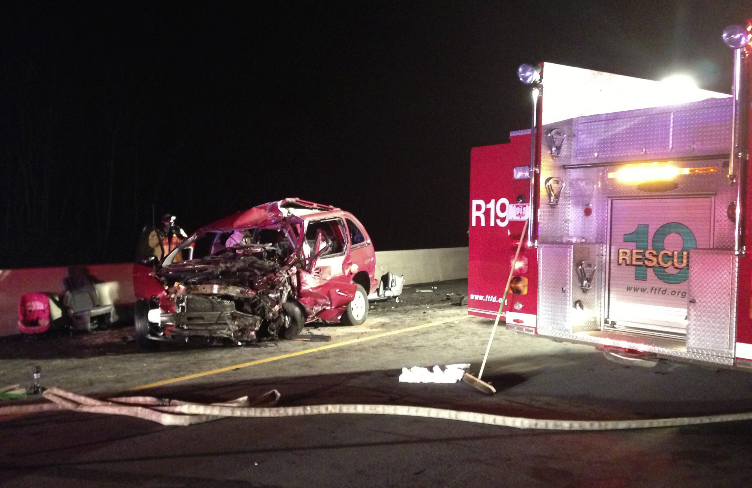 Head-on crash amid holiday travel kills 4 in Ohio