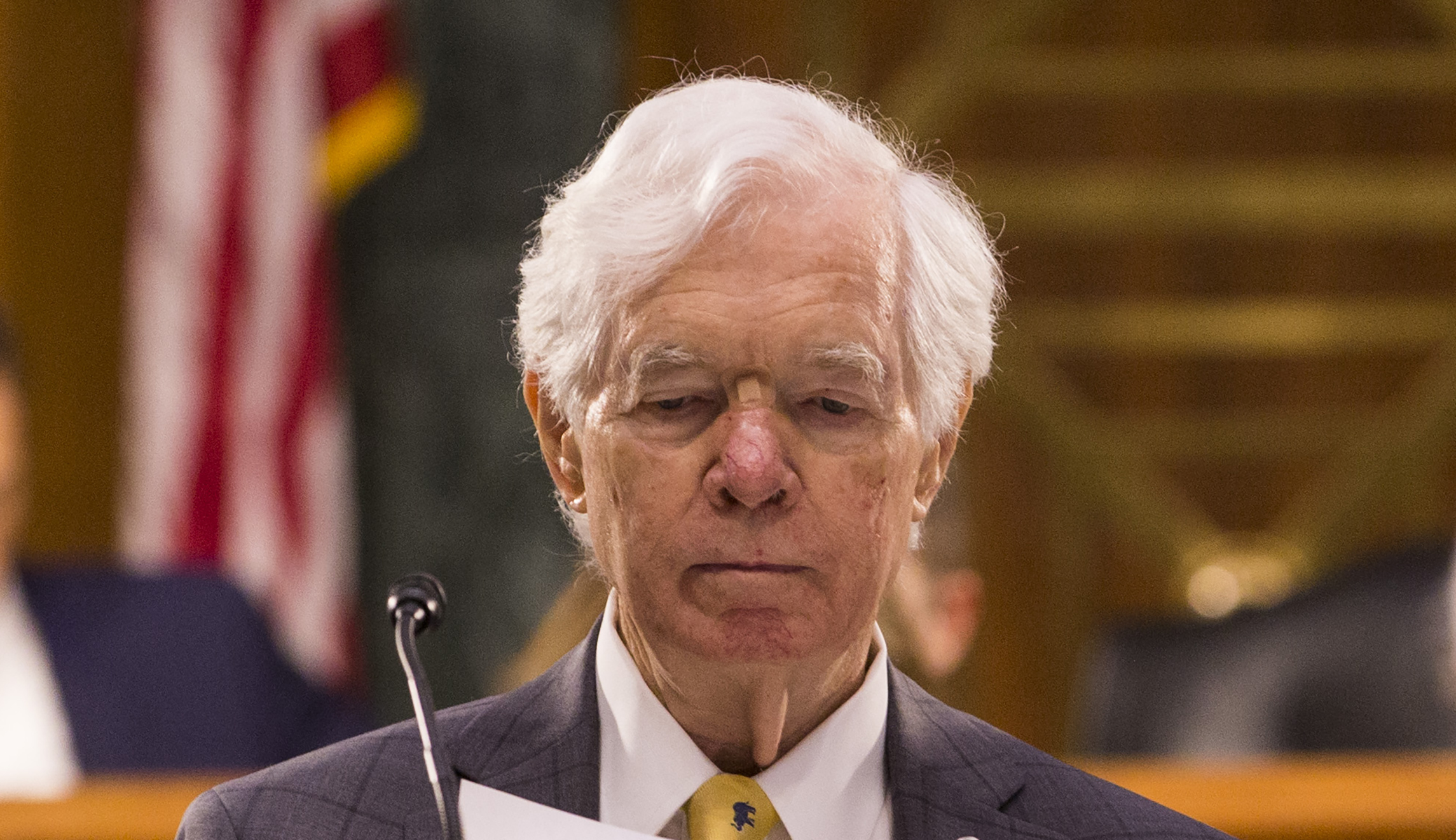 Thad Cochran returns to the Senate after health issues