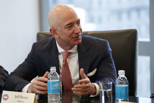 Amazon caught in political crossfire as market value nears $1 trillion