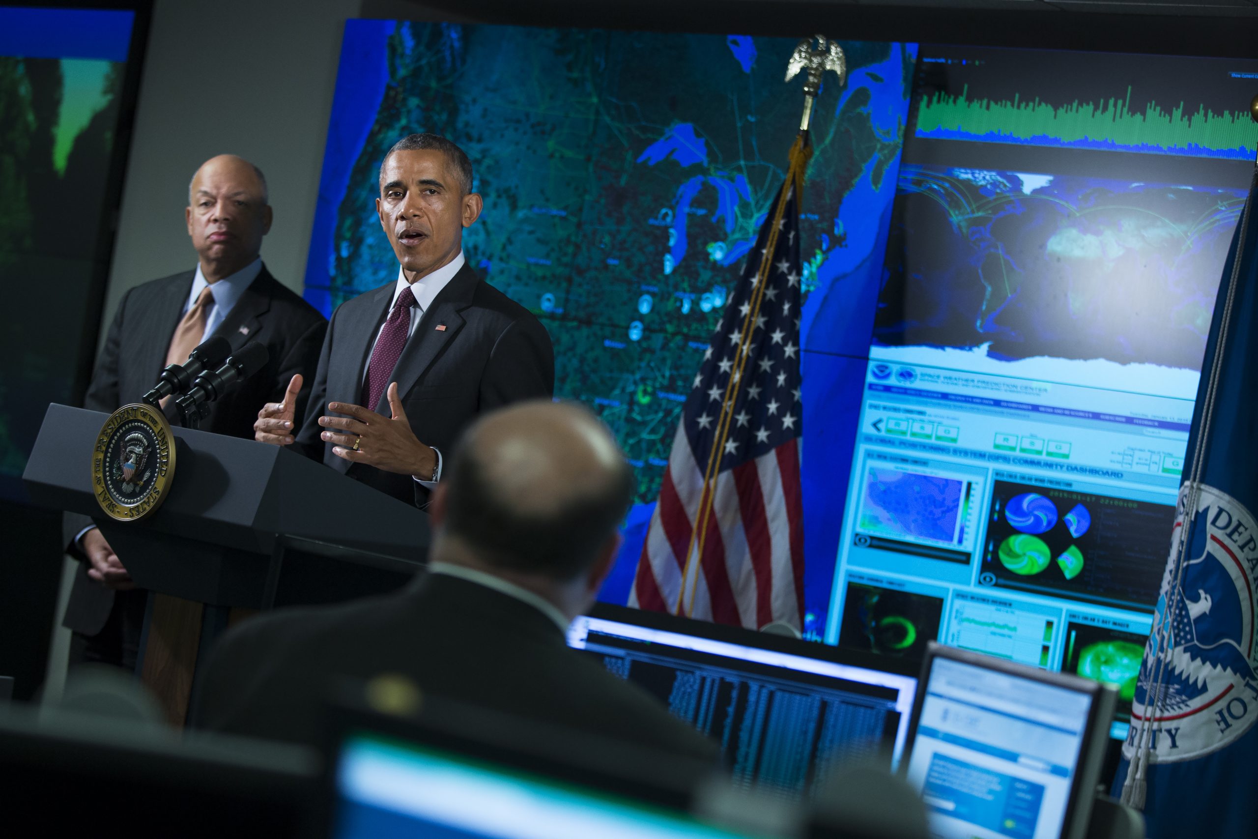 Obama cannot avoid new government spying battle