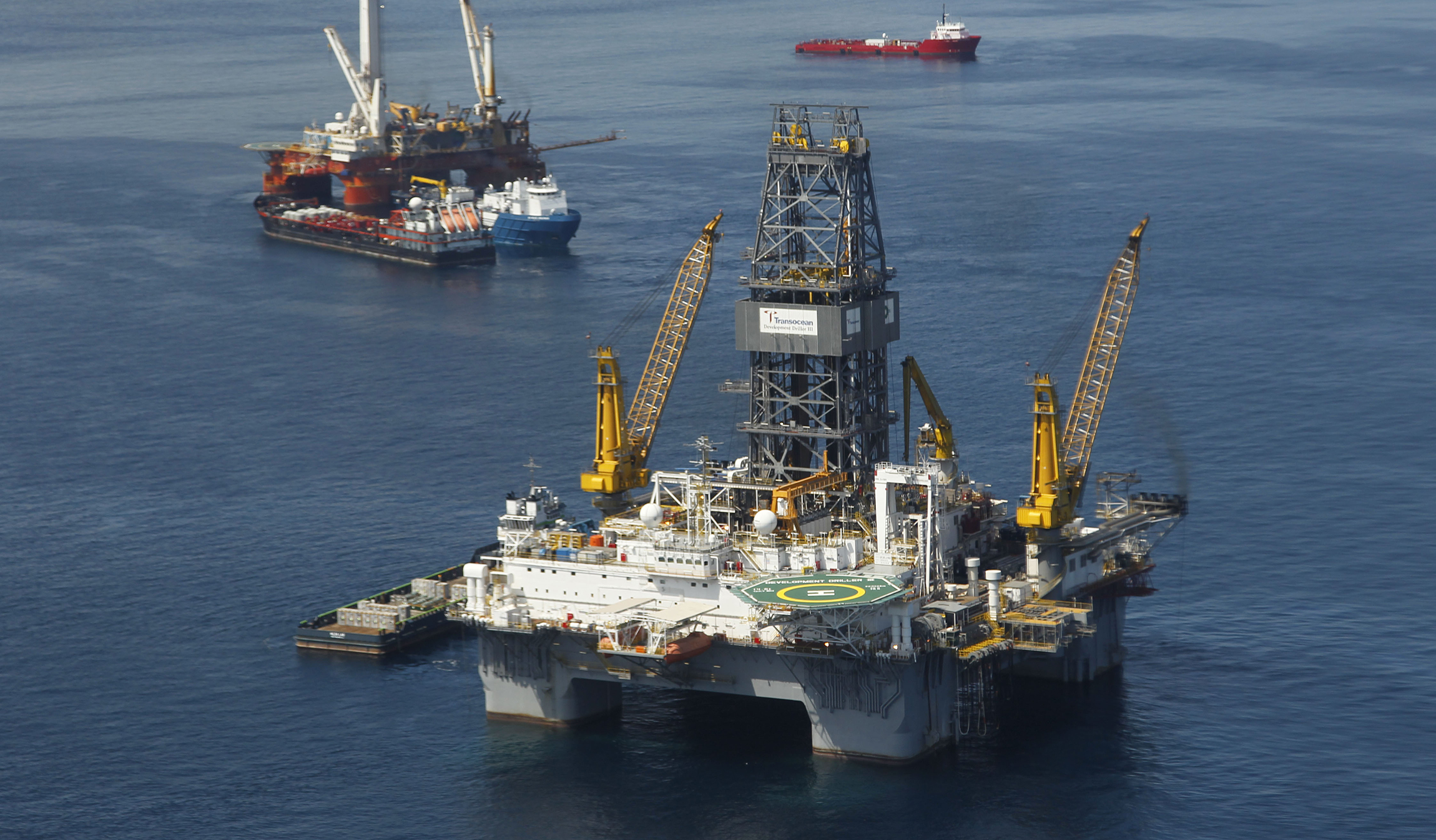 Lawmakers want Obama to block offshore drilling forever