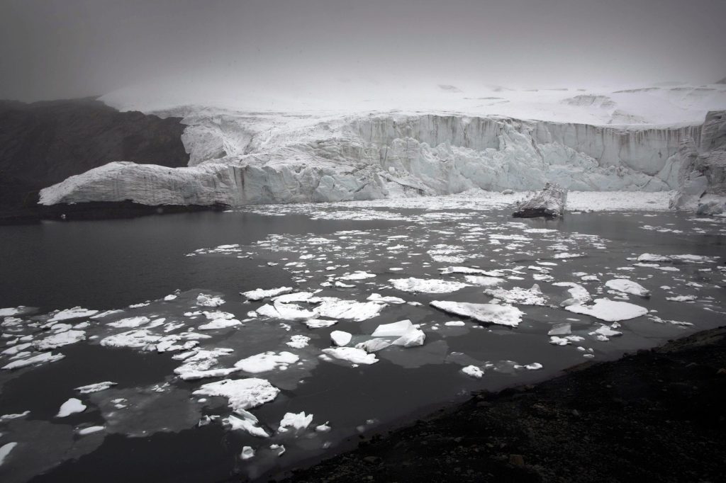 New poll shows huge partisan split on climate change