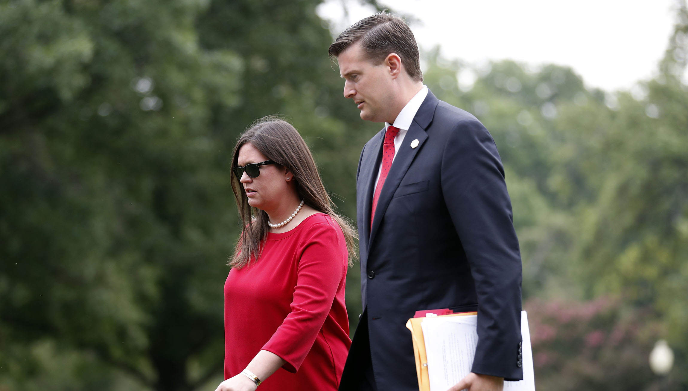 White House prohibited new interim security clearances last year: Report
