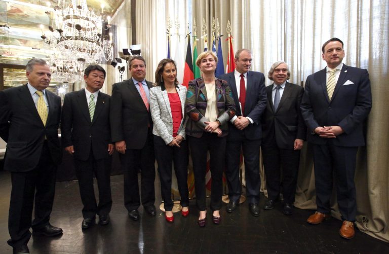 From left, EU Joint Research Centre's director general Dominique Ristori, Japan's Economy, Trade and Industry Minister Toshimitsu Motegi, Germany's Economy and Energy Minister and deputy chancellor Sigmar Gabriel, France's Ecology and Energy Minister Segolene Royal, Italy's Economic Development Minister Federica Guidi, Britain's Secretary of State for Energy and Climate Change Edward Davey, U.S. Secretary for Energy Ernest Moniz and Canada's Natural Resources Minister Greg Rickford pose for a photo on the occasion of the G7 meeting for Energy in Rome, Tuesday, May 6, 2014. (AP Photo/Riccardo De Luca)