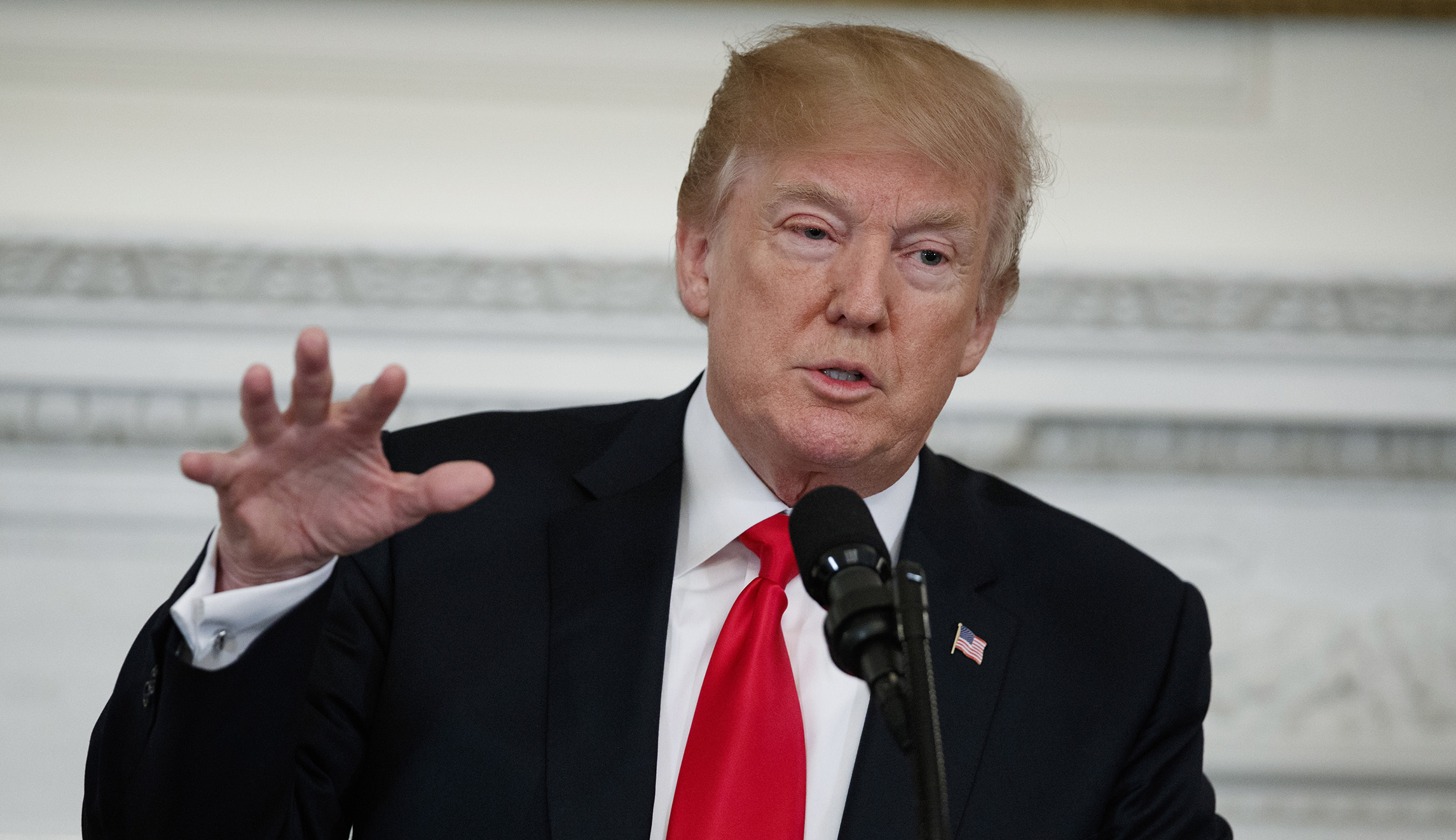 Trump softens trade threats ahead of steel tariff announcement