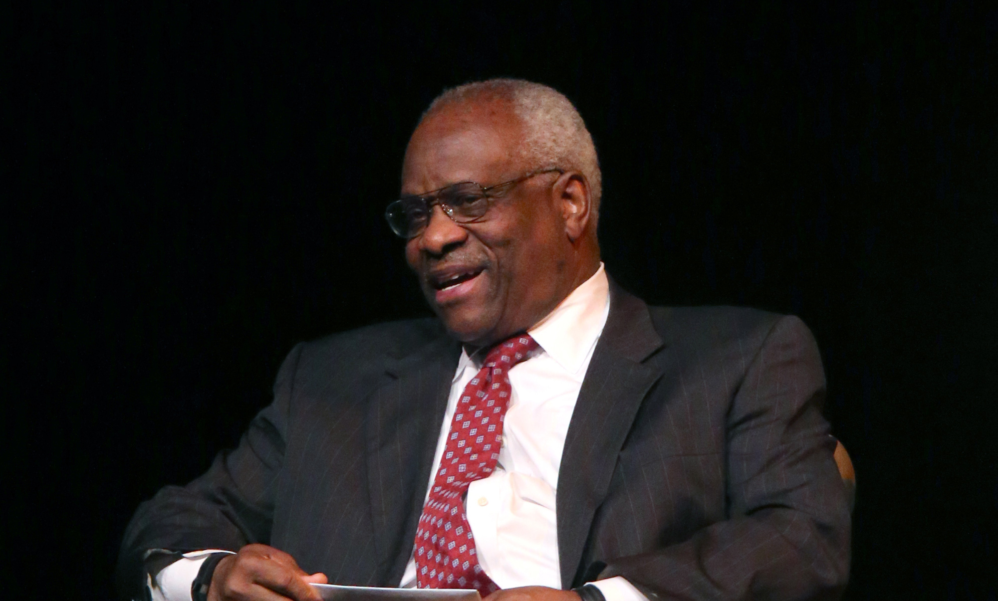Clarence Thomas set to swear in Amy Coney Barrett to Supreme Court