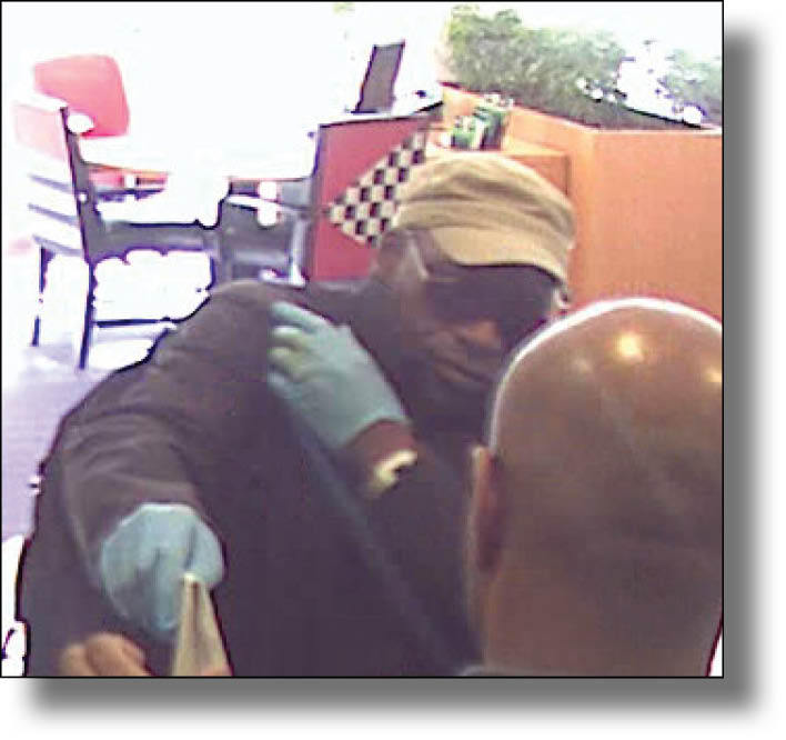 FBI looking for man in downtown D.C. bank robbery