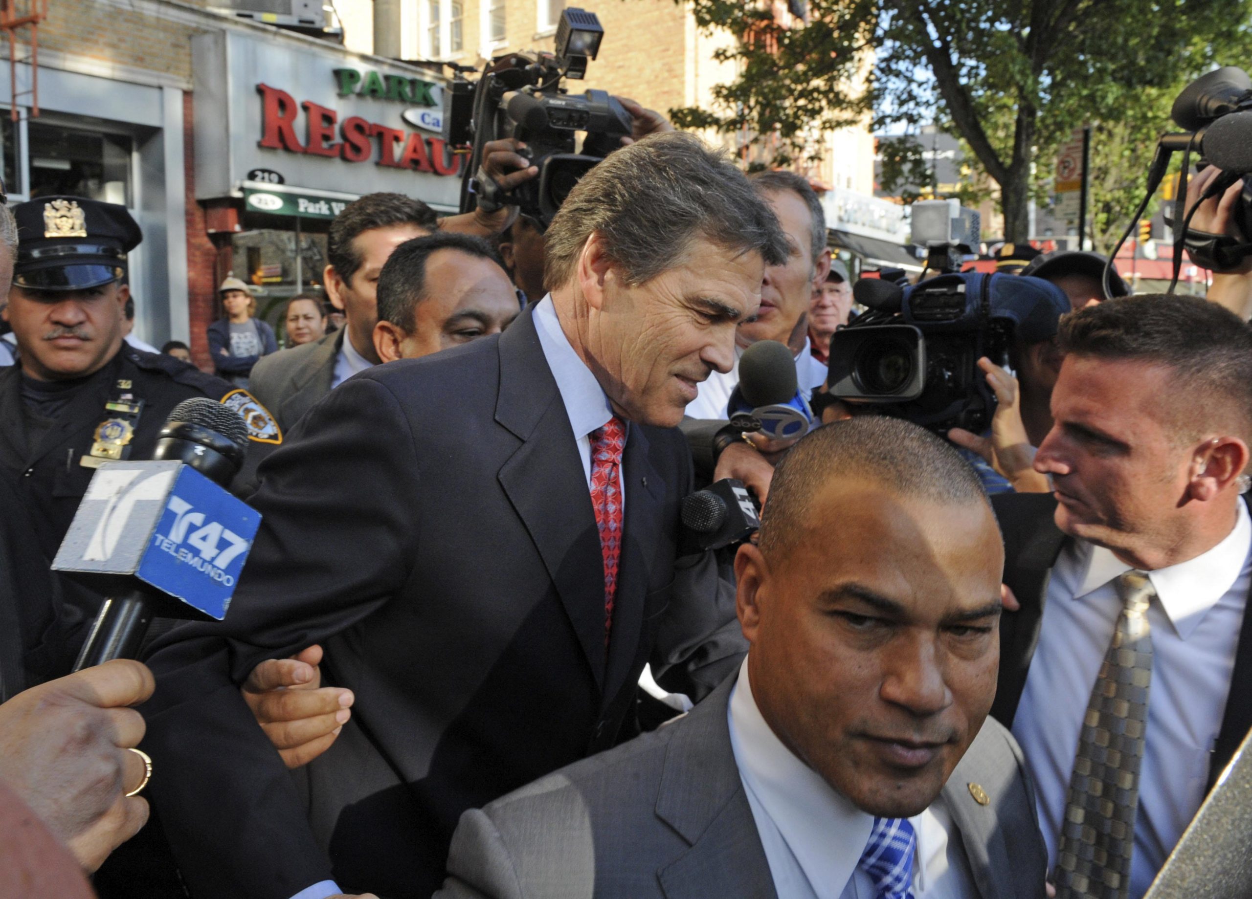 York: Perry locked, loaded for Thursday’s debate