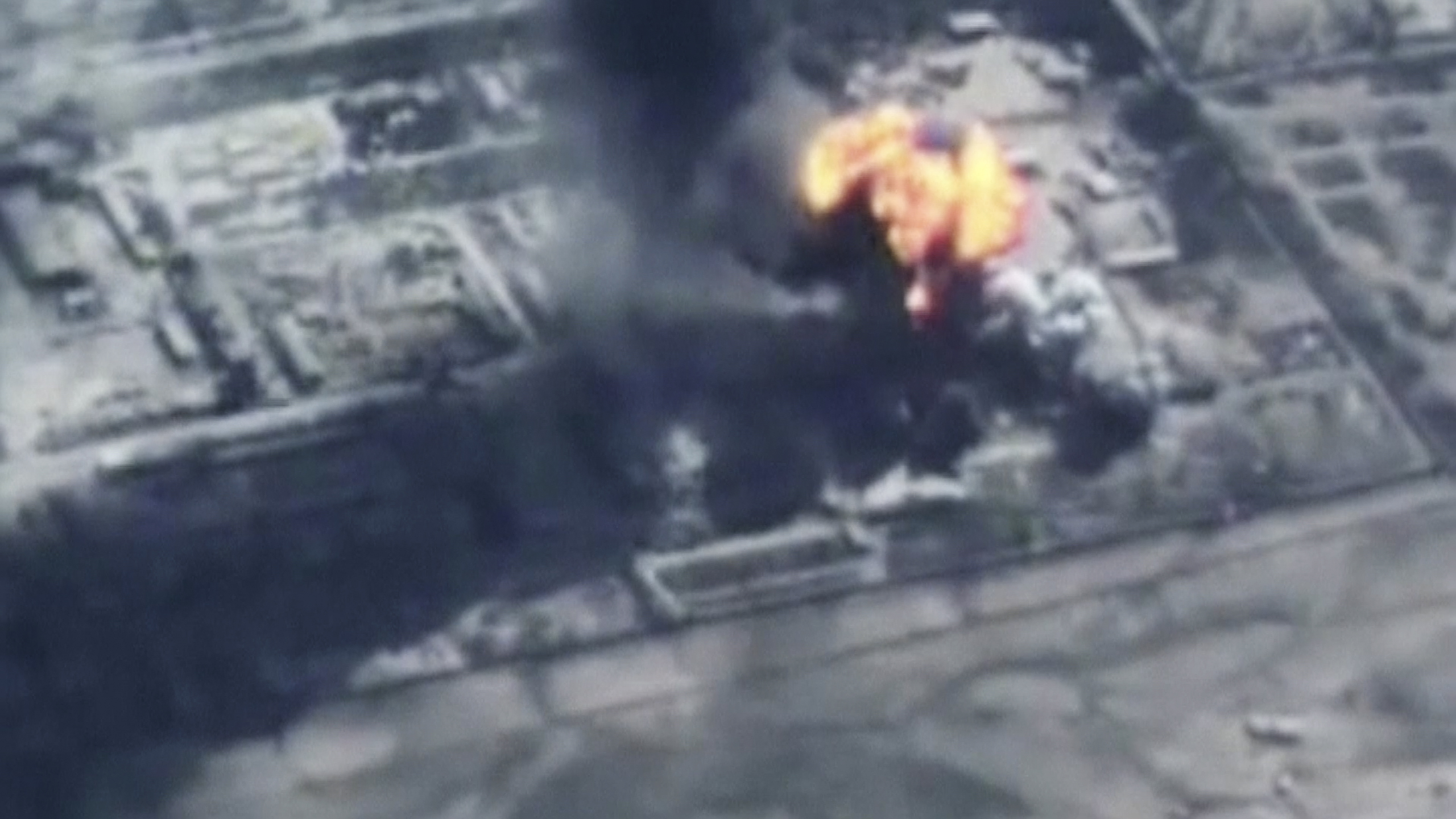 Coalition airstrikes slam Islamic State positions on Saturday