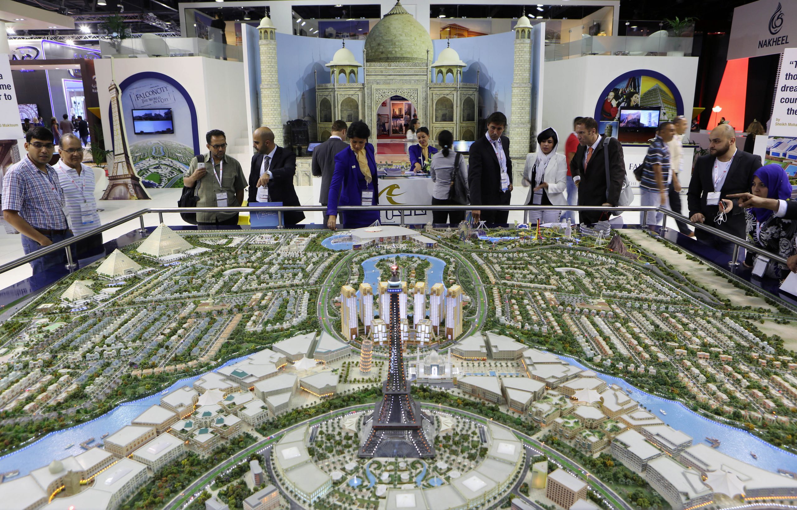Dubai real estate still at risk of another bubble