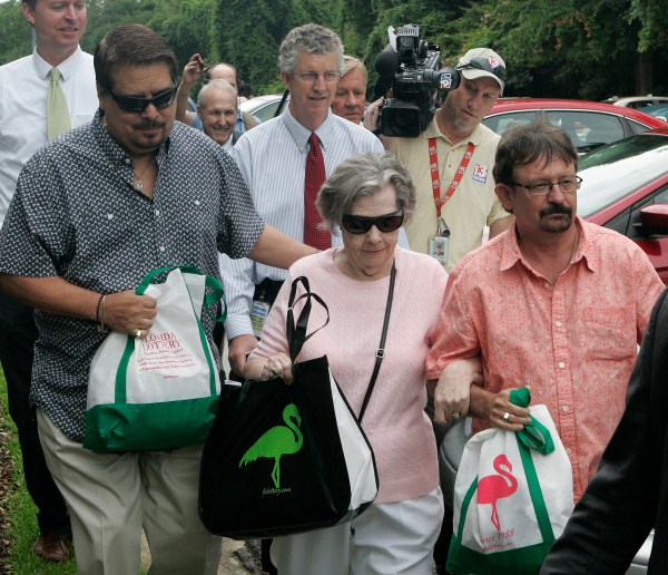 Florida woman, 84, claims $590m Powerball jackpot