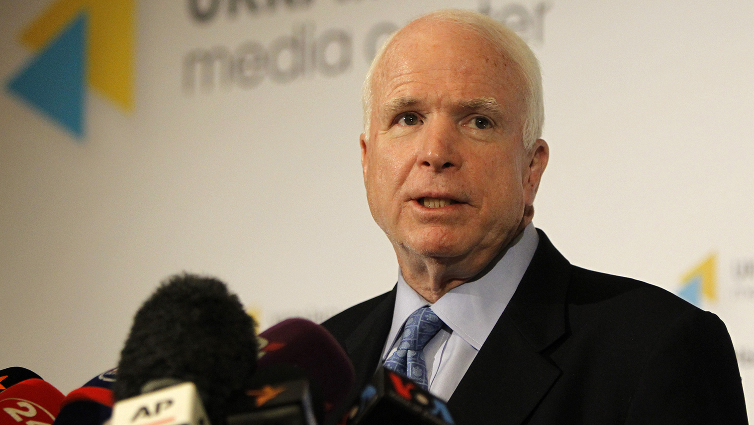 McCain tells world leaders: Can’t guarantee Trump will listen to advisers