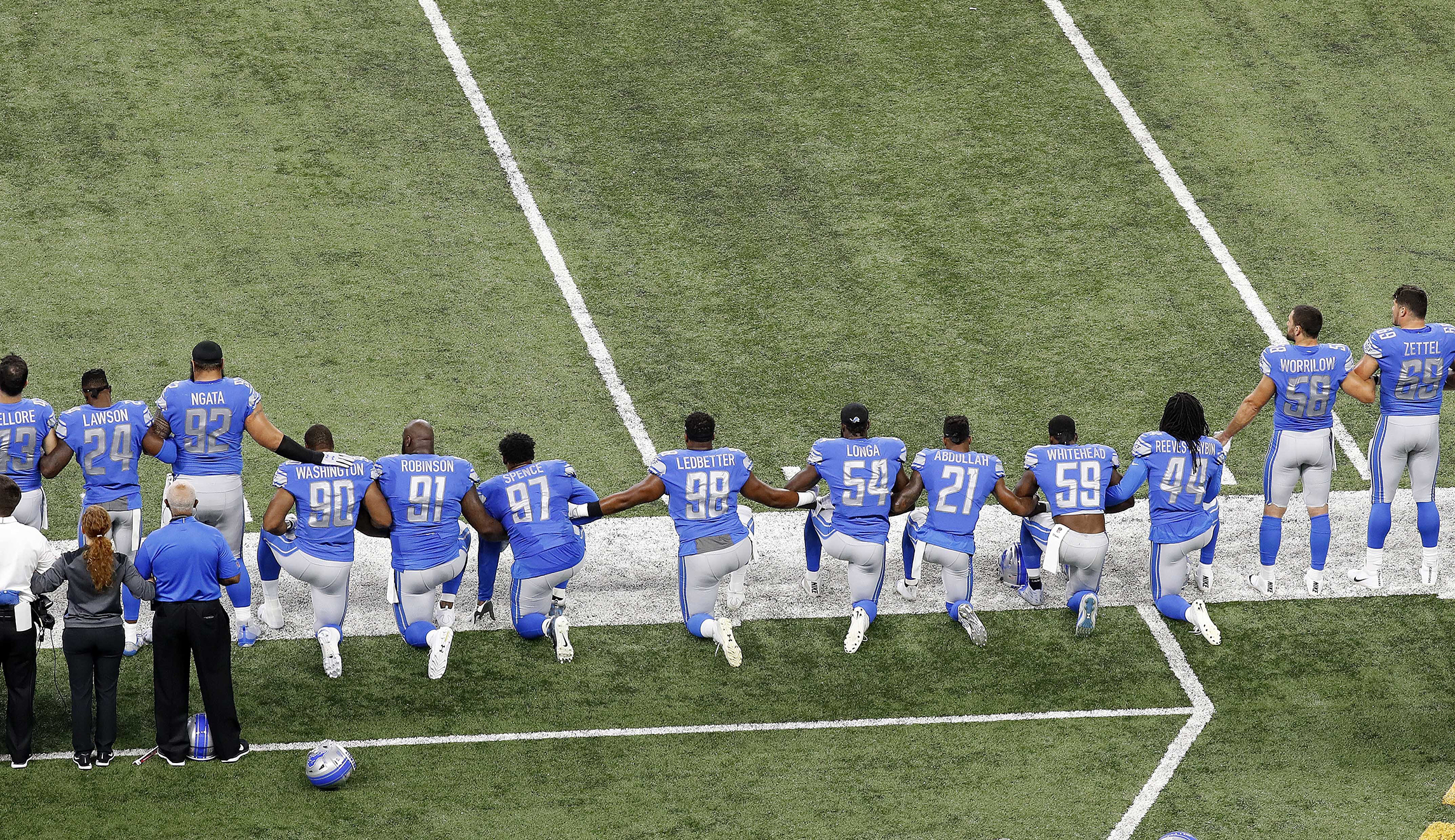 Louisiana high school threatens to bench athletes who won’t stand for the national anthem