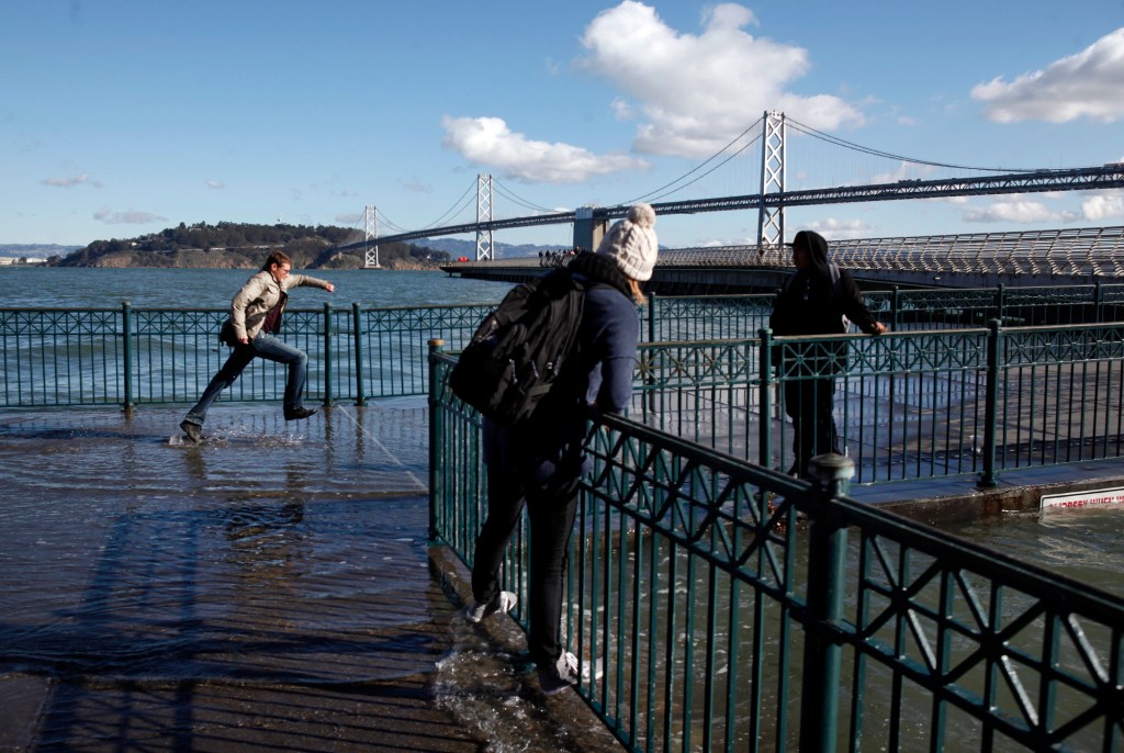 More flooding on 2nd day of CA ‘king tides’