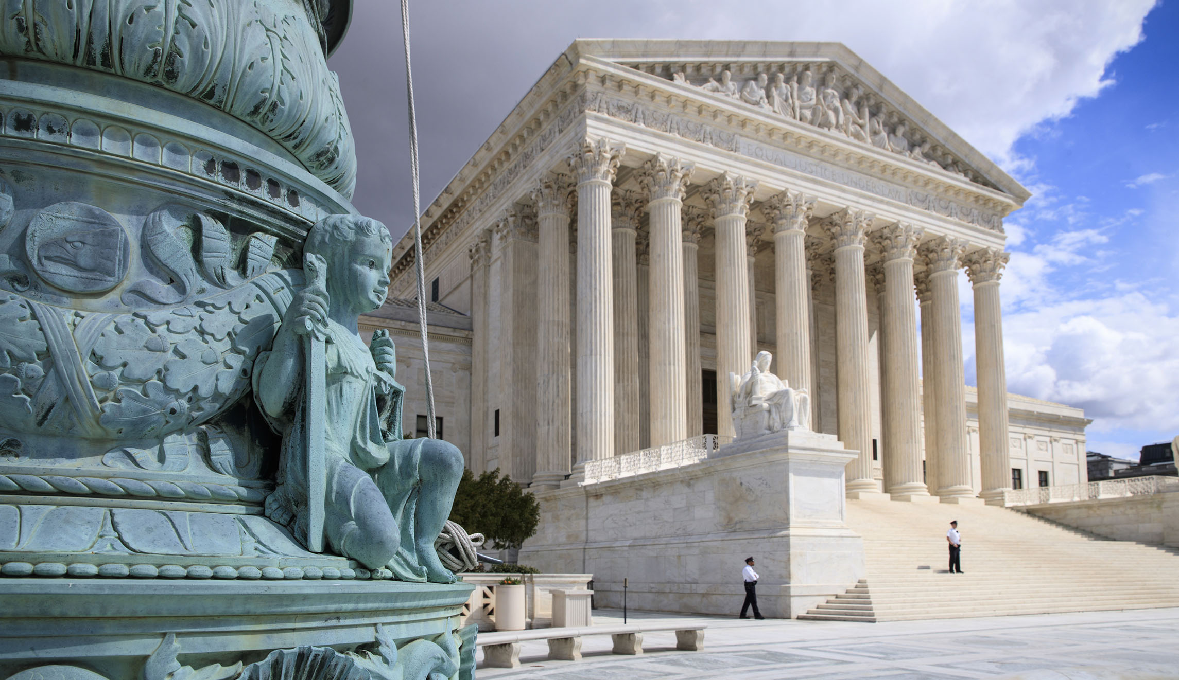 Supreme Court justices struggle to find a solution for partisan gerrymandering