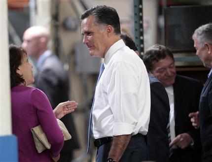 Romney accuses Obama of classified material leaks
