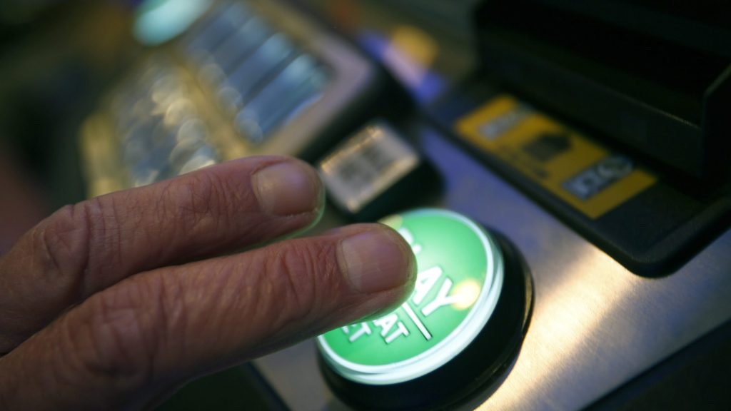 State, local video gambling revenue down $105 million during Illinois COVID-19 shutdown