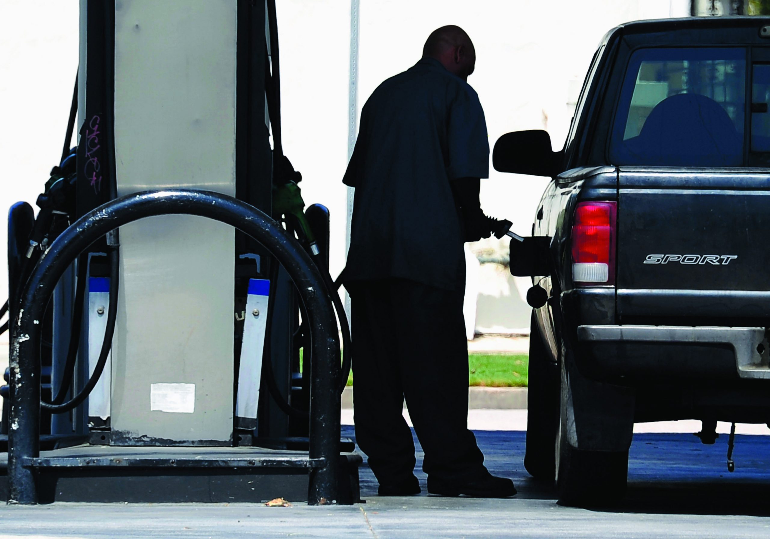 Gas prices today: Where to find the cheapest fuel across the country