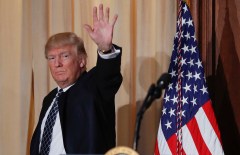 Poll: Trump’s approval rating drops to lowest point since he took office