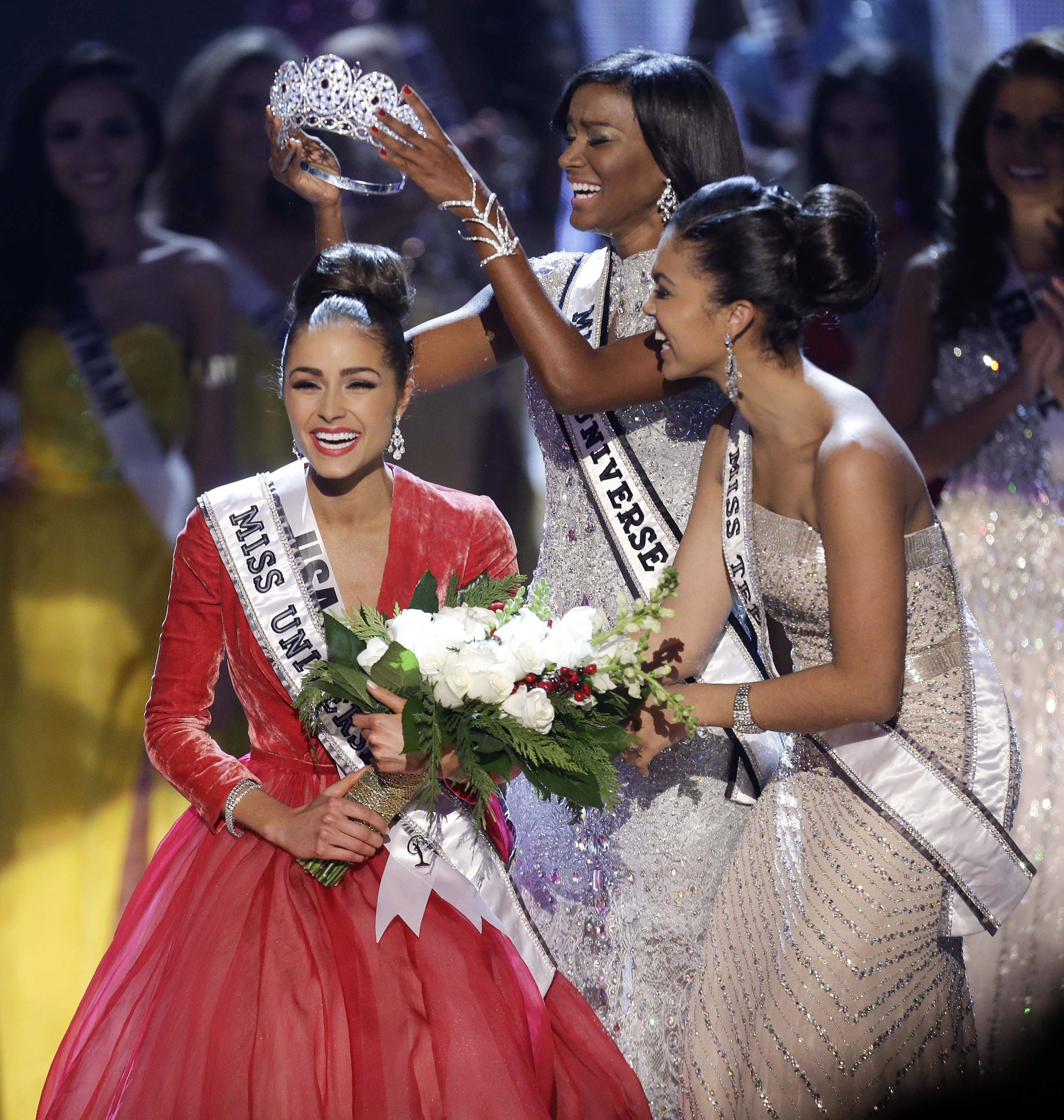 Miss USA Olivia Culpo is crowned Miss Universe