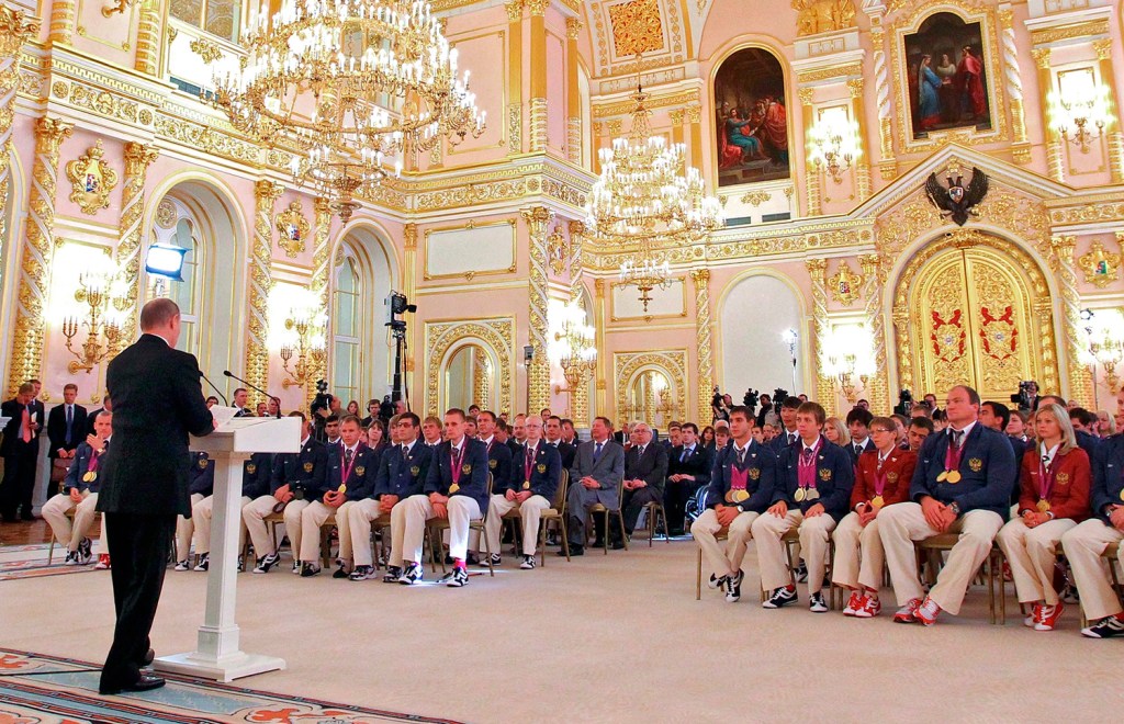 Russian paralympians banned from Rio