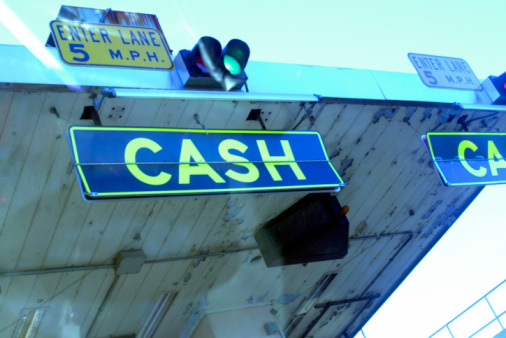 Debt raises doubt about Virginia buying Dulles Greenway toll road